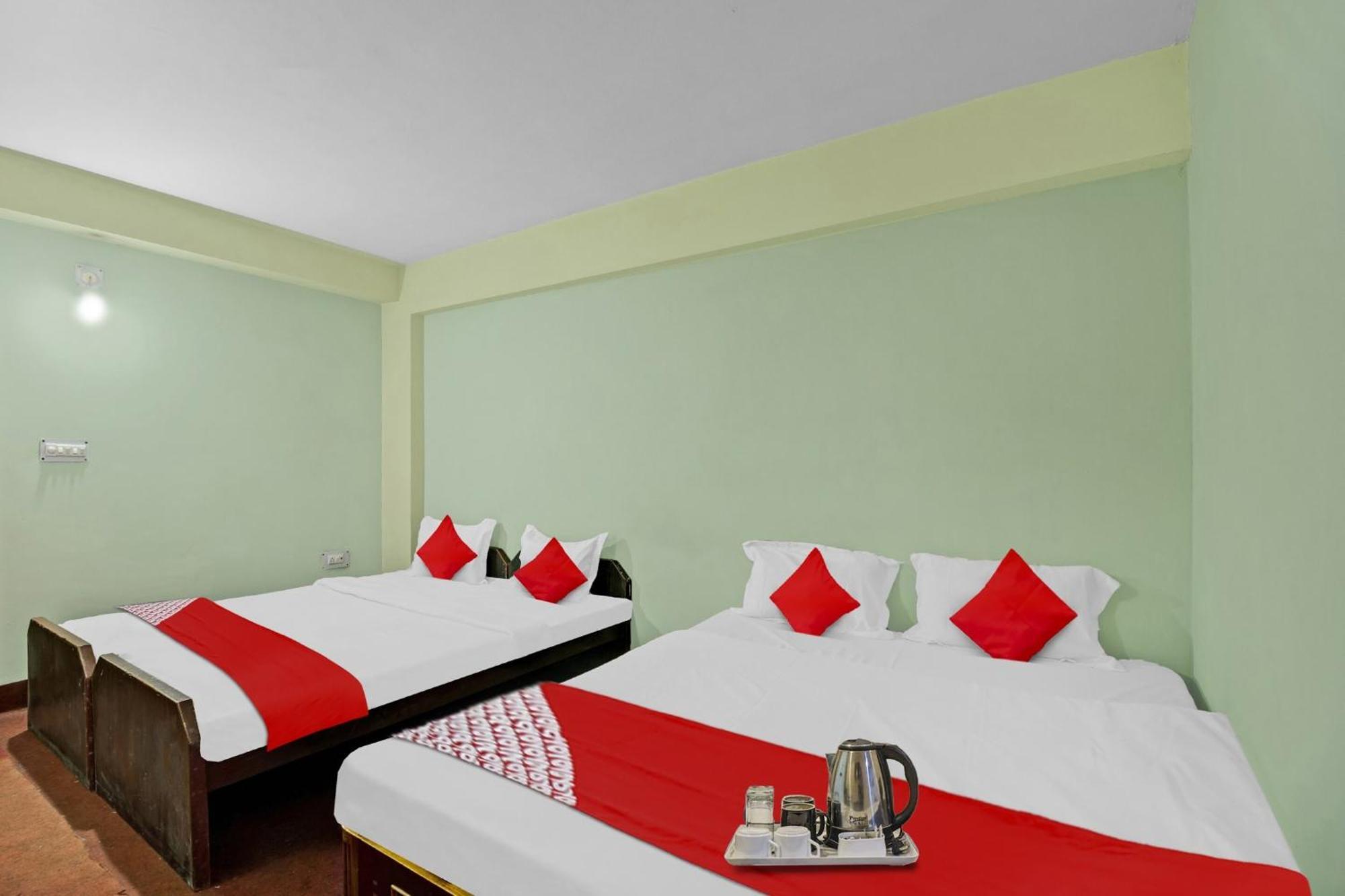 Hotel O Evergreen Guest House Shillong Exterior foto